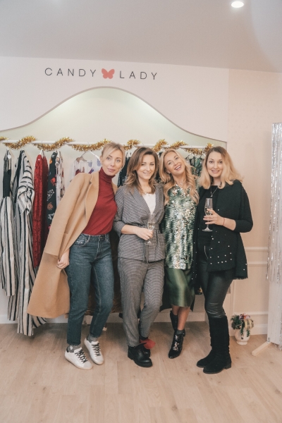 мод (71 из 208)