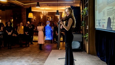 326f32d2bb622f817a2f1daa5553e1e3