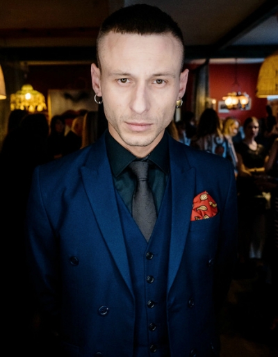 49116d3be68db3185f414c5e536554e1