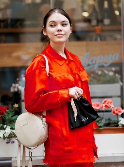 a82f9fab61afd9ae049cfa3b8abd322f