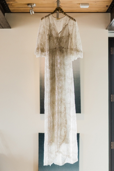 urban-boho-wedding-at-madart-studio-in-downtown-seattle-amy-galbraith-photography-3